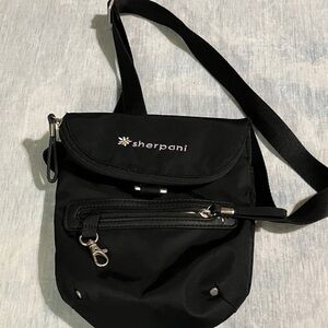 Sherpani Black Pica Crossbody Bag